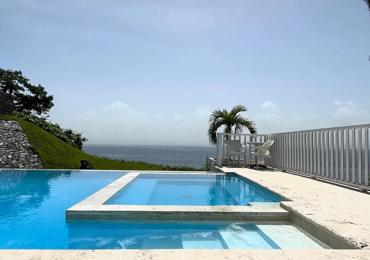 Lovely House With Private Beach Samana
